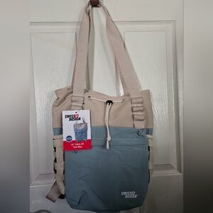 Swiss Design Carryall Tote/Backack